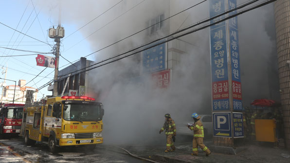 밀양 화재 현장(사진출처-KBS)